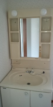 お掃除後の洗面台